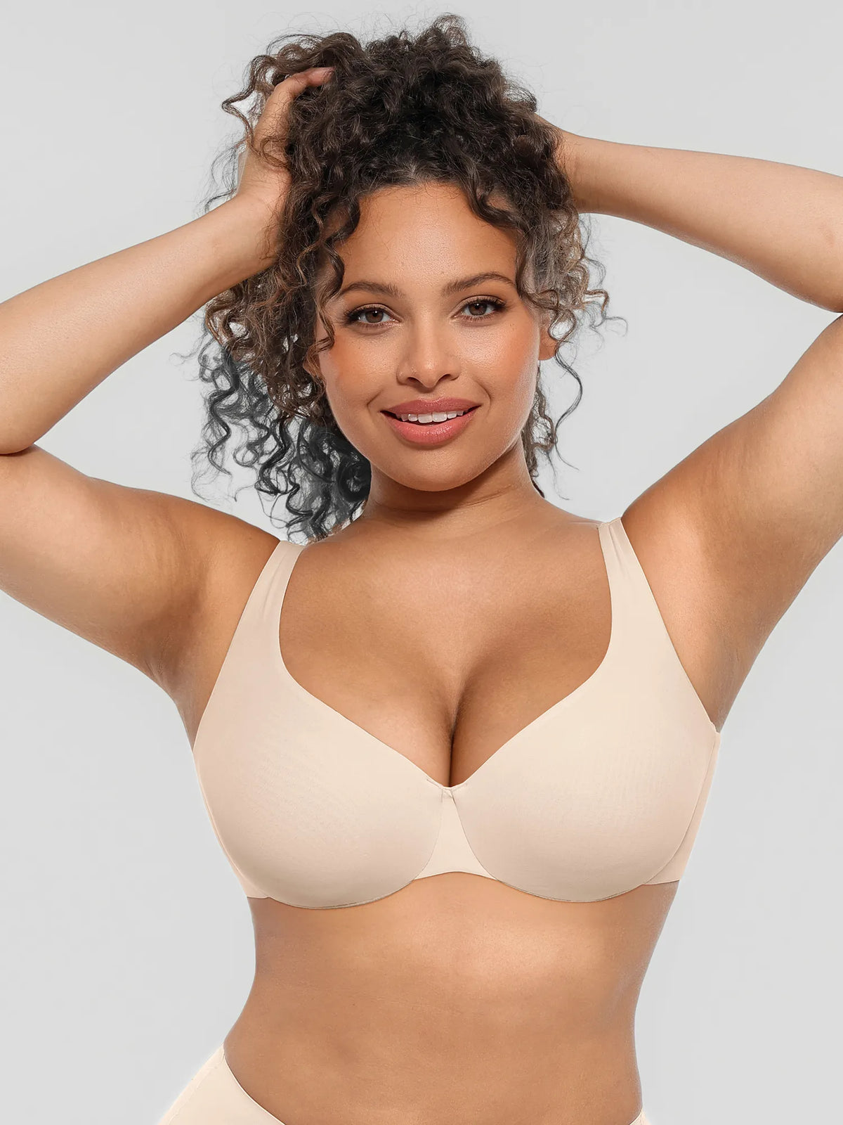 Adjustable-Strap Underwire Deep V-neck Bra Bundle